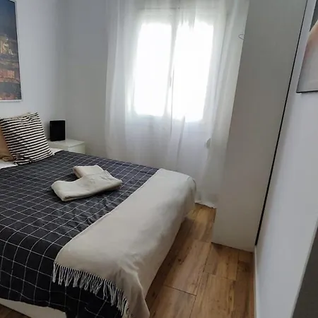 Holiday, Business Trips In Pujos Apartment *